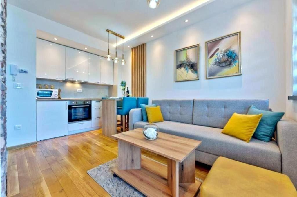 Ema Lux - Zgrada Panorama Apartman Sokobanja Kültér fotó